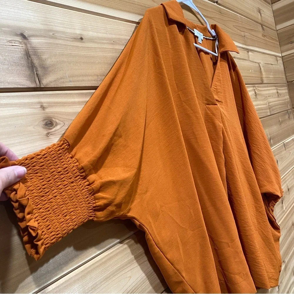 Umgee Womens M Orange‎ V-neckline Noched Collar boho Hippie Top Cuff Long Sleeve